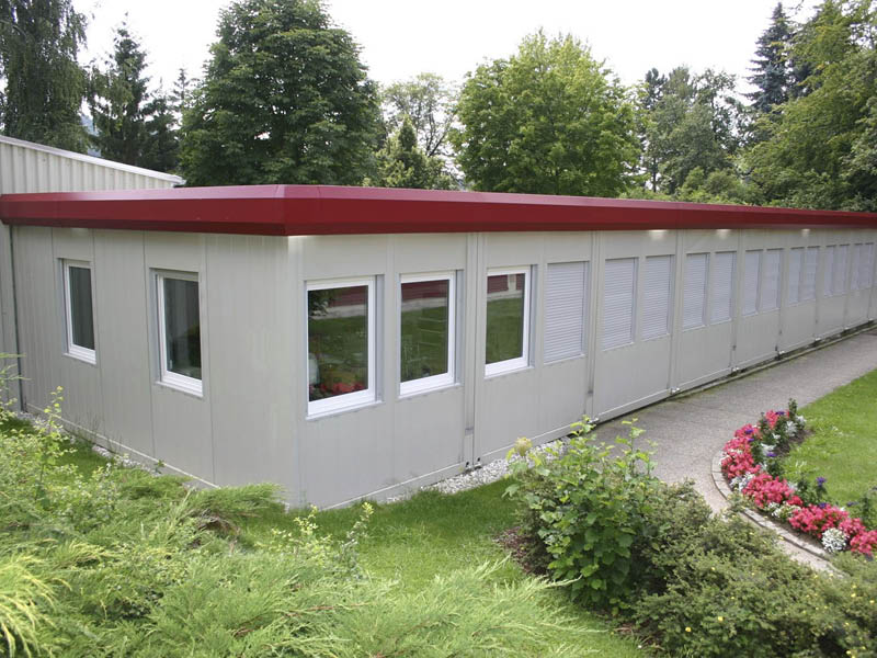 Modular buildings for education and health sectors